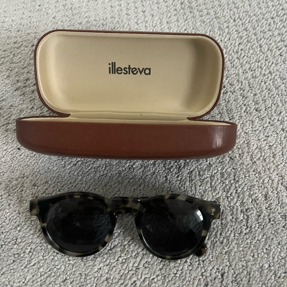 Illesteva sunglasses